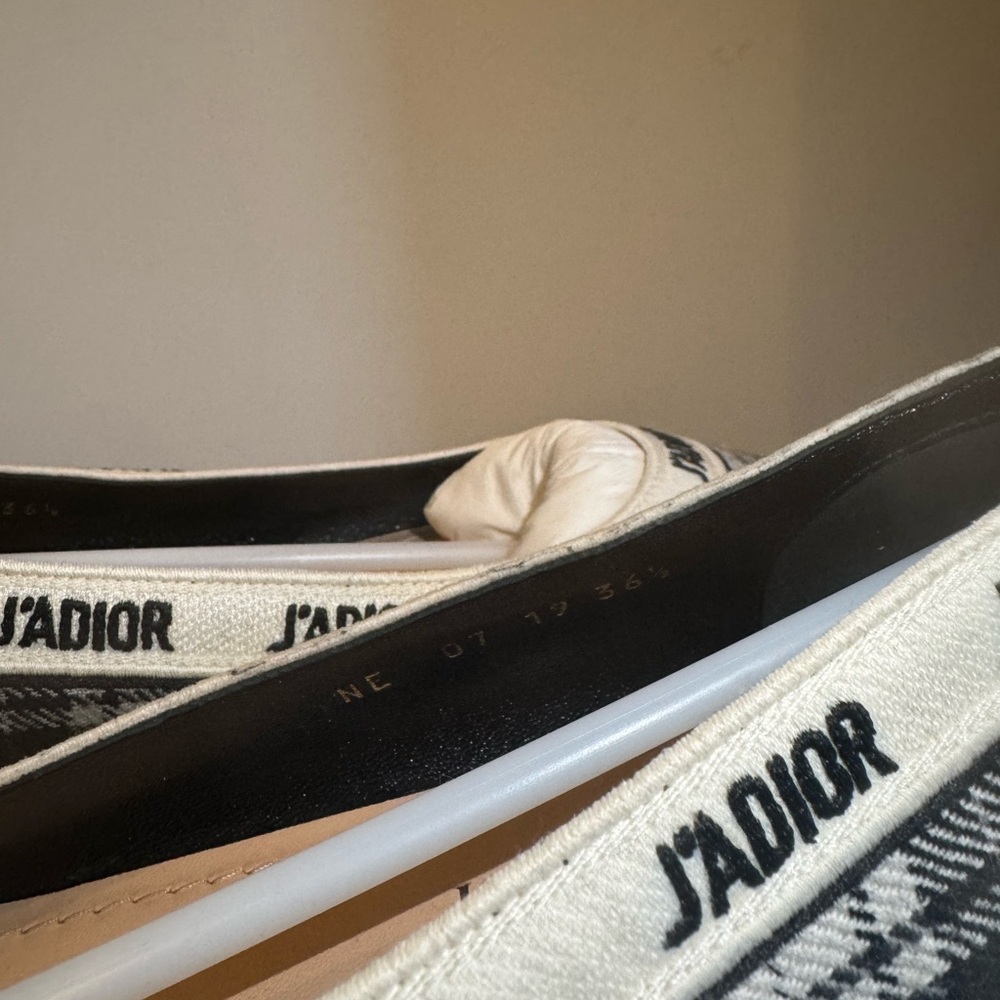 NEW IN BOX Dior J’Adior Tartan Flat Size 36.5 - Picture 5 of 7